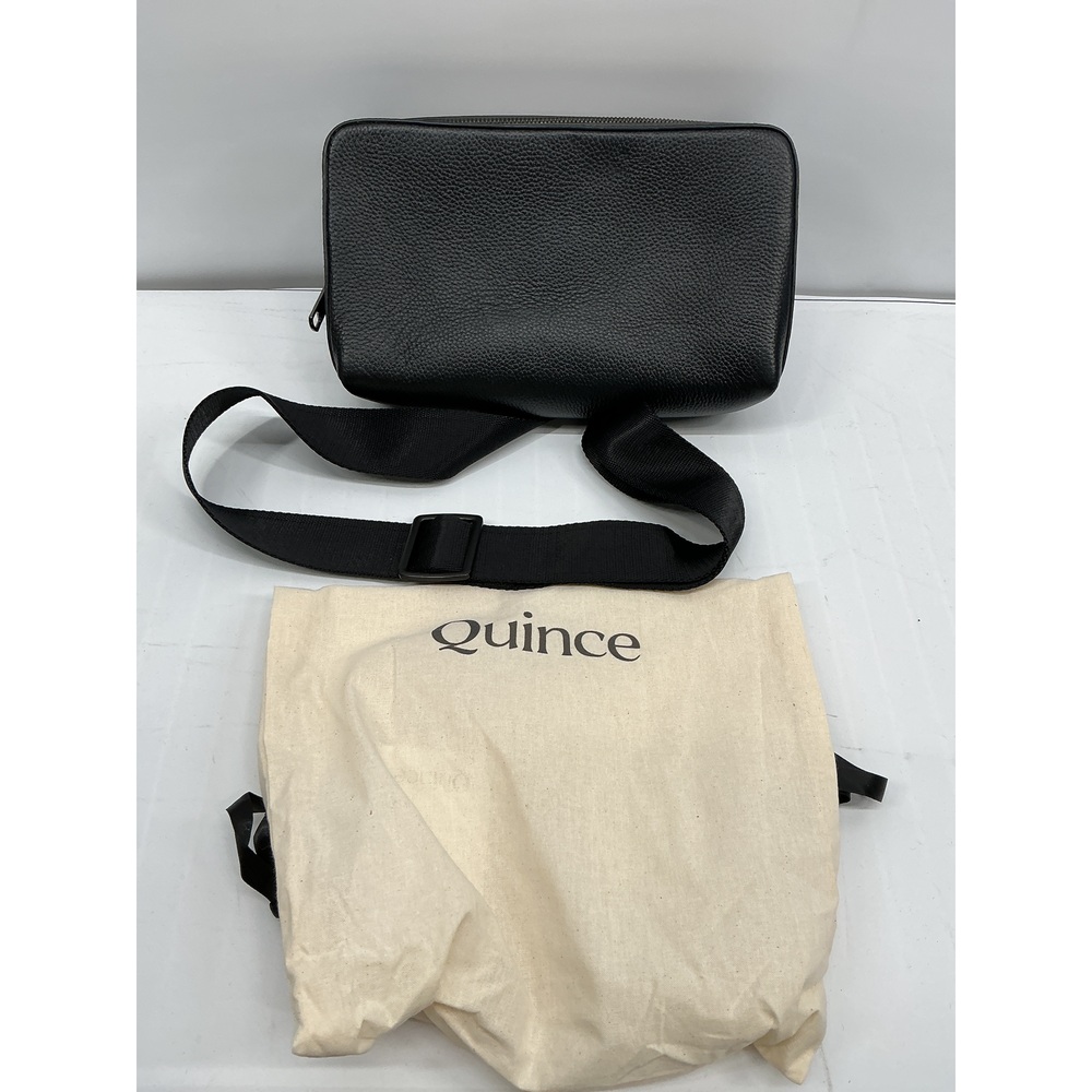Excursion Italian Leather Sling - Picture 2 of 4